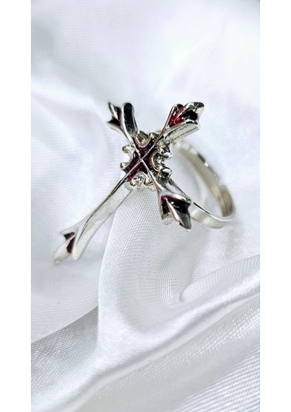 Kırmızı Mineli Gotik Haç Yüzük fiyatları