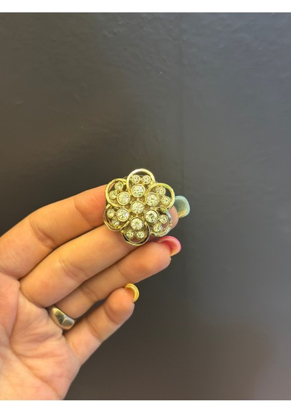 Zirkon Taşlı Çelik Çiçek Broş Yaka Iğnesi 3x3 cm modelleri