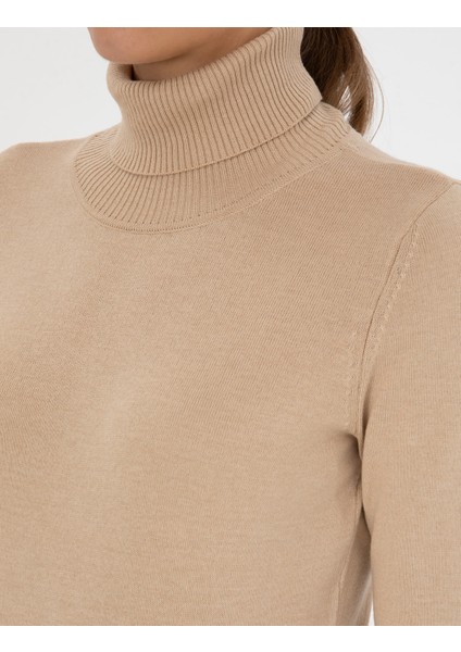 Kadın Bej Slim Fit Basic Kazak 50315747-VR011