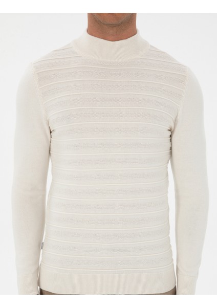 Erkek Ekru Slim Fit Çeyrek Yaka Triko Kazak 50315751-VR019