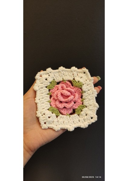 Kabartma Örgü Çiçekli Dikiş Giyim Arma Aplike 11X11 cm