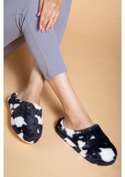 Kadın Desenli Peluş Yumuşak Hafif Ses Yapmayan Kaymaz Taban Çeyiz Bohça Kışlık Ev Terliği