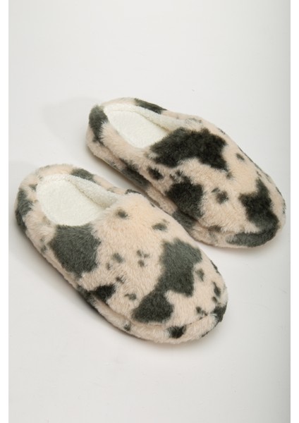 Kadın Desenli Peluş Yumuşak Hafif Ses Yapmayan Kaymaz Taban Çeyiz Bohça Kışlık Ev Terliği indirimleri