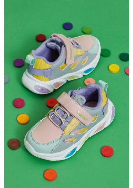 Lamb Çocuk Renkli Işıklı Cırtlı Hafif Spor Ayakkabı 346.25K.227
