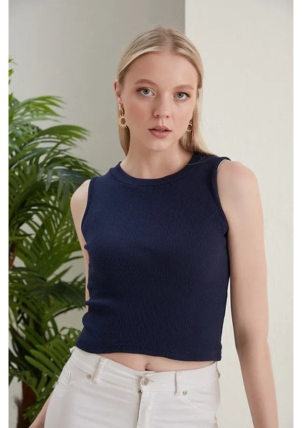 Kadın Zargo Model Fitted/vücuda Oturan Geniş Biyeli Halter Yaka Fitilli Esnek Örme Crop Bluz