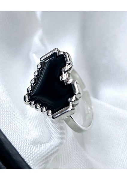 Ayarlanabilir Siyah Mineli Ayarlanabilir Pixel Kalp Yüzük