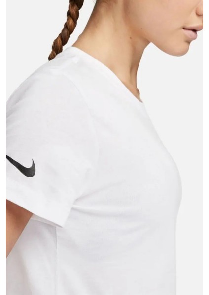 W N Park Beyaz Kadın Spor Tişört CZ0903-100 fırsatları