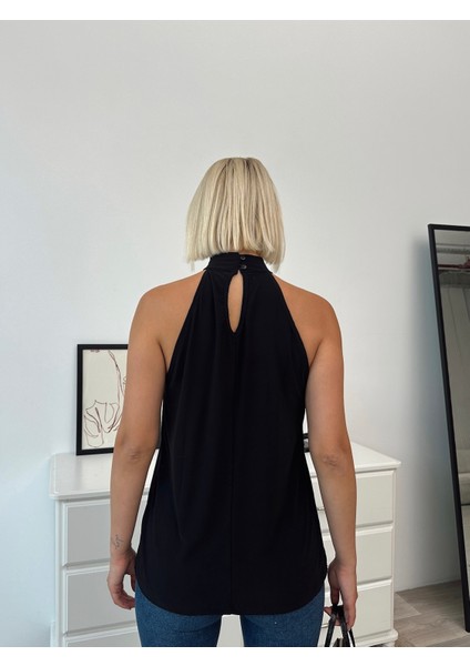 Kadın Halter Yaka Desenli Sandy Kumaş Bluz