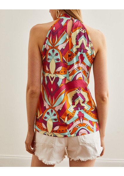 Kadın Halter Yaka Desenli Sandy Kumaş Bluz indirimleri