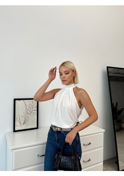 Kadın Halter Yaka Desenli Sandy Kumaş Bluz