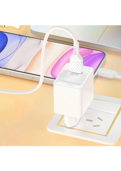 EU45 18W USB Qc 3.0 Çıkışlı ve USB To Lightning Kablolu Pd Hızlı Şarj Cihazı - Beyaz