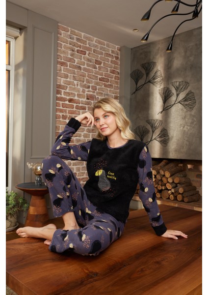 Kadın Polar Pijama Takımı – Yumuşak, Sıcak ve Rahat Ev Giyim 13225 fırsatları