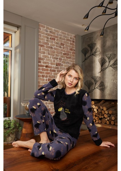 Kadın Polar Pijama Takımı – Yumuşak, Sıcak ve Rahat Ev Giyim 13225 indirimleri