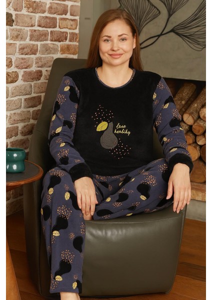 Kadın Büyük Beden Polar Pijama Takımı – Yumuşak ve Sıcak 14225 fiyatları