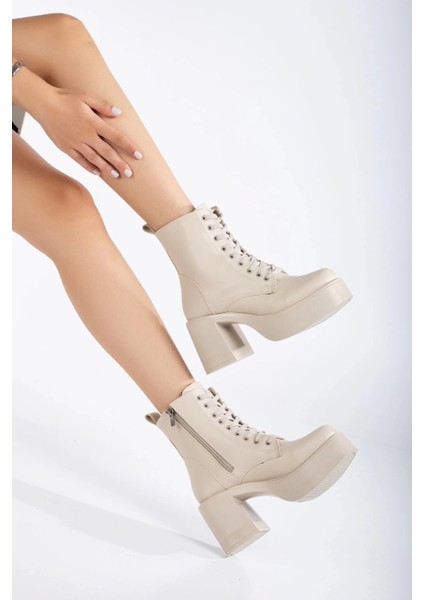 Kadın Platform Topuklu Bağcıklı Bot Bej modelleri