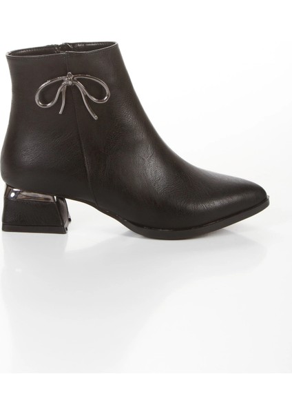 Kadın Tarz Topuklu Sivri Burunlu Bot Siyah modelleri