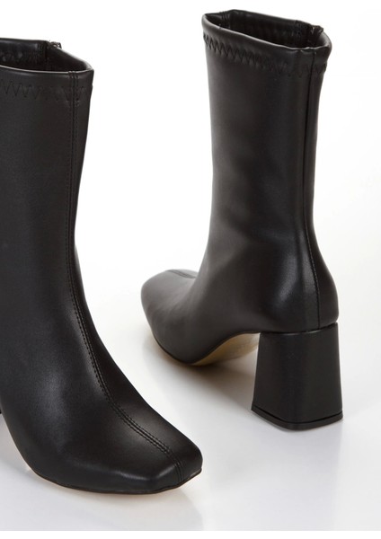 Siyah Kadın Küt Burun Topuklu Fermuarlı Bot indirimleri