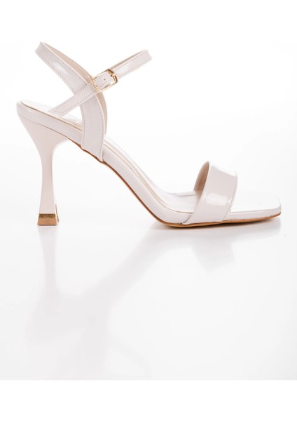 Tek Bantlı Tarz Topuklu Özel Üretim Yazlık Ayakkabı Ten Rugan fiyatları