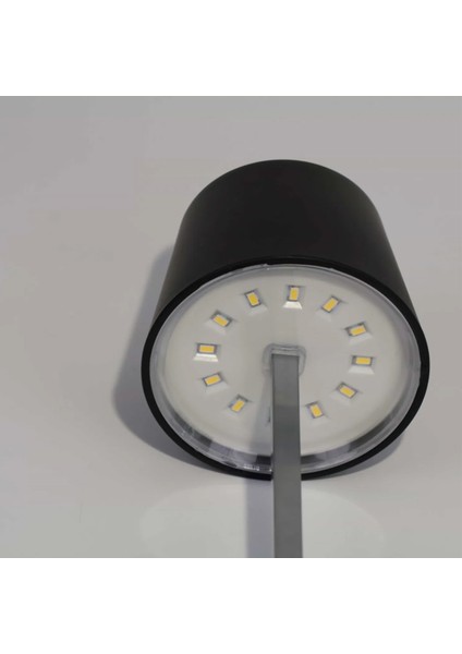 Dokunmatik Modern Masa Üstü Gece Lambası Beyaz Dekoratif Modern Şarjlı Kablosuz LED Işık