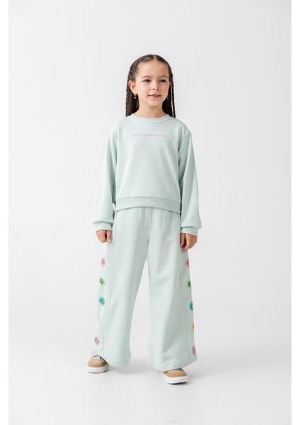 Kız Çocuk Pamuklu Mint Yeşil Çiçek Nakışlı Sweatshirt ve Eşofman Takım