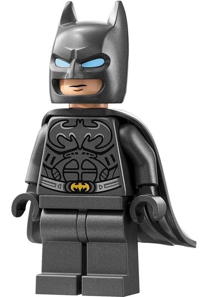 76304 Batman Forever Batmobile 909 Parça +12 Yaş indirimleri