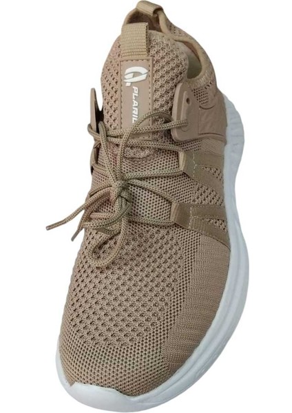 Plarium Sneaker