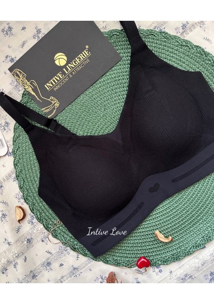 Intive Pureform Balensiz Dikişsiz Kopçasız Dokulu Seamless Bralet Sütyen (5 Renk) fırsatları