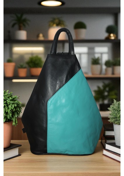 Kadın Sırt ve Omuz Çantası Hakiki Deri Vazo Model Siyah Turkuaz ÇNTDRVZSYH-TKZ001 fırsatları