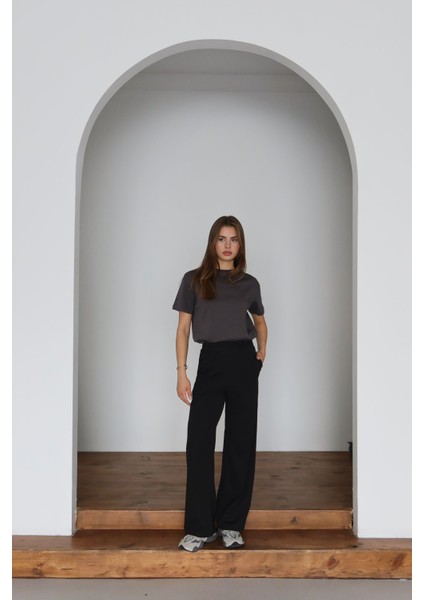 Kadın Dabıl Kumaş Beli Lastikli Yüksek Bel Geniş Kesim Çift Cepli Pantolon fiyatları