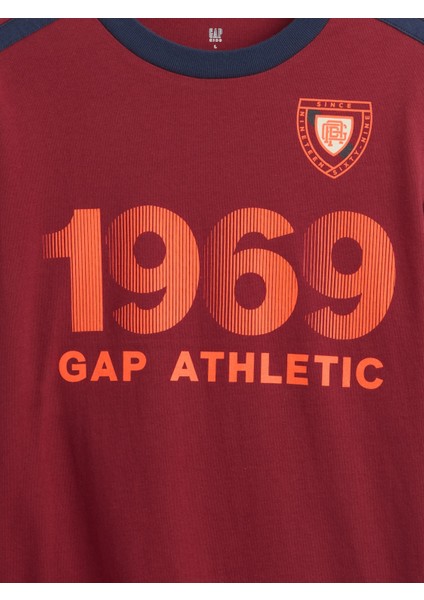 Erkek Çocuk Kırmızı Soccer Jersey Gap Logo T-Shirt fiyatları