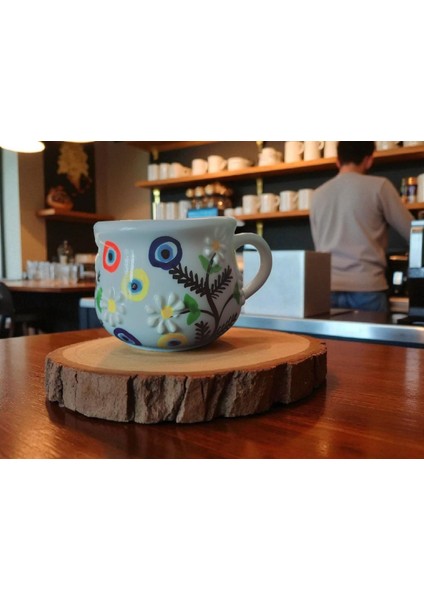 Seramik El Yapımı Papatya ve Nazar Boncuklu Kupa