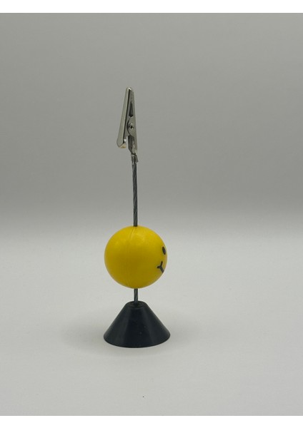 Smiley - Gülen Yüz Tasarımlı Masaüstü Not Tutucu – Siyah Tabanlı Klipsli Notluk indirimleri