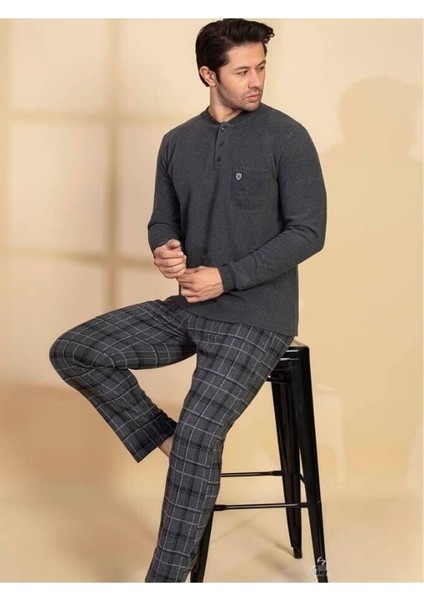 Erkek 3 Düğme Desenli Uzun Kol Göğüs Cepli Selanik Kalın Kumaş Kışlık Cepli Pijama Takımı modelleri