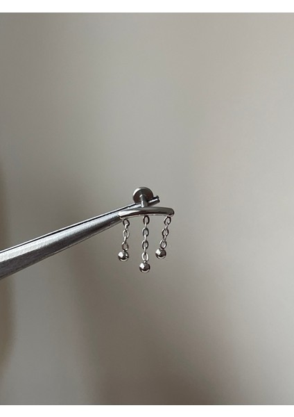 316 L Cerrahi Gümüş Renk Çelik Toplu Zincir Detaylı Sallantılı Kıkırdak Piercingi