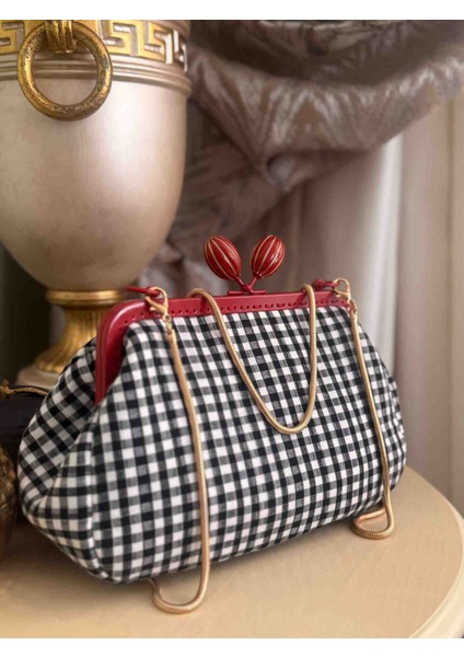 Bayan Kumaṣ Çanta