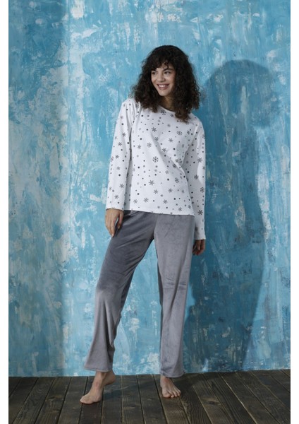 Kadın Desenli Bisiklet Yaka Oversize Interlok Pamuklu Üst Kadife Alt Kışlık Pijama Eşofman Takım fiyatları