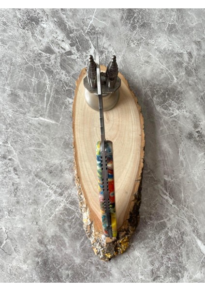 D2 Çelik Çok Renkli Epoksi Kamp Çakısı – 9 cm Namlu – Cam Kırmalı modelleri