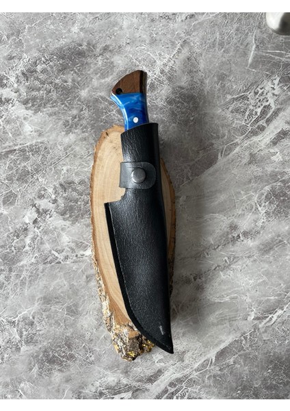 Hibrit Mavi Epoksi Kabzeli El Yapımı Kılıflı Kamp ve Av Bıçağı – 26,5 cm