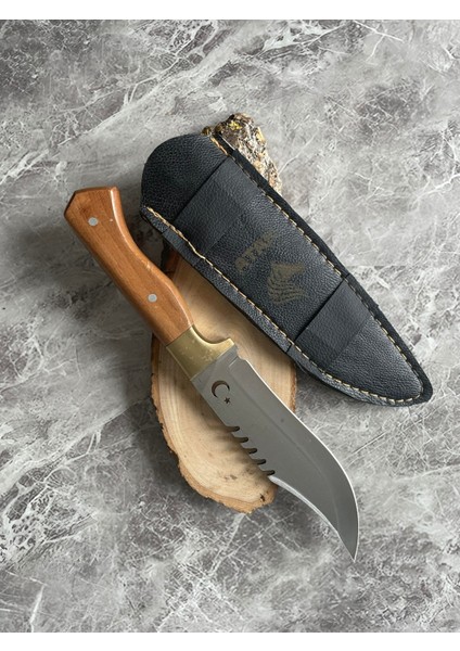 Atak Ayyıldız Desenli Kamp ve Av Bıçağı | Pirinç Balçaklı, Ceviz Kabzeli – 27,5 cm fiyatları