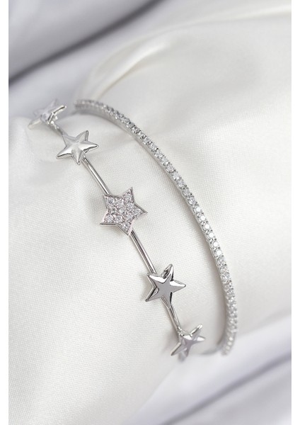 Pirinç Zirkon Taşlı Yıldız Model Gümüş Renk Kadın Bileklik - Lisinya