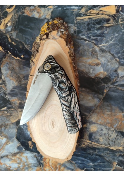 Onyx Çakı – Aslan Motifli Gümüş, Içten Kilitli, Kemer Klipsli, 21,5 cm fırsatları