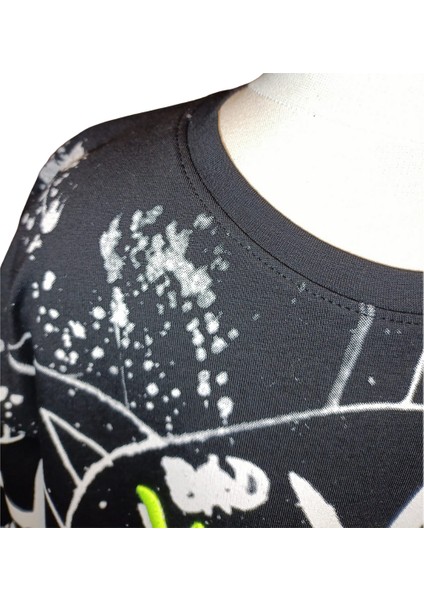 Fancy Kids Antalya Erkek Çocuk Siyah Sweatshirt Neon Kabartma Baskılı Pamuk Kumaş