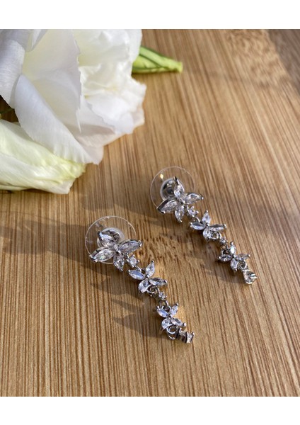 VIP Seri Zirkon Taşlı çiçek model sallanan Çelik Küpe modelleri