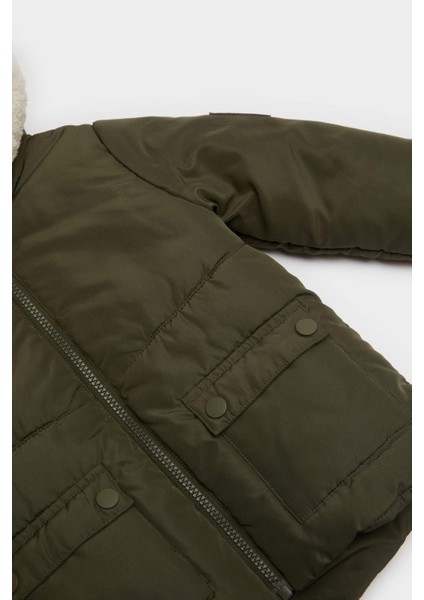 Erkek Bebek Su Geçirmez Kapüşonlu Pelüş Astar Fermuarlı Mont A2843A525WN fiyatları