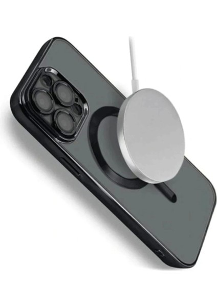 iPhone 15 Pro Max Kılıf Kross Magneticsafe Kapak - Gümüş modelleri