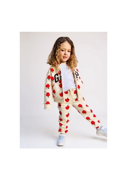 Elma Detaylı Kız Eşofman Takımı