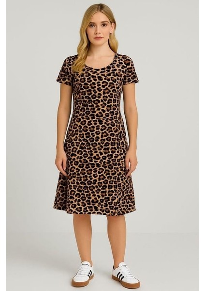 Dökümlü Rahat Kalıp Günlük Penye Kumaş Elbise