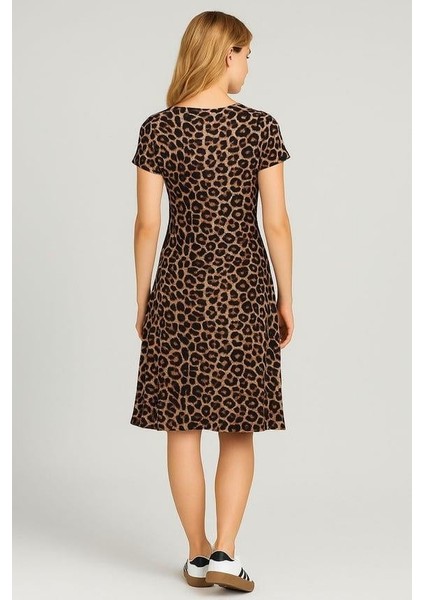 Dökümlü Rahat Kalıp Günlük Penye Kumaş Elbise fiyatları