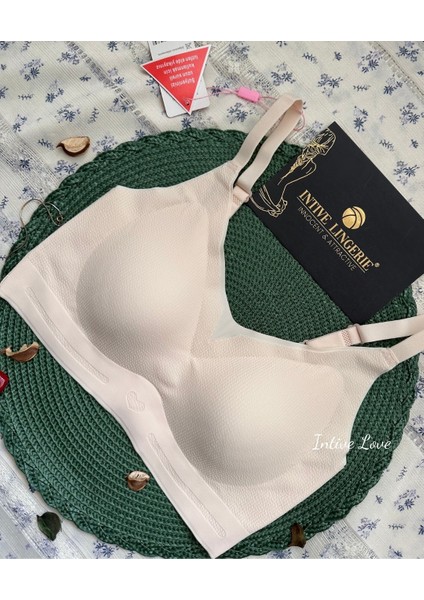 Intive Pureform Balensiz Dikişsiz Kopçasız Dokulu Seamless Bralet Sütyen (5 Renk) fırsatları