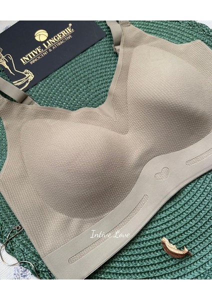 Intive Pureform Balensiz Dikişsiz Kopçasız Dokulu Seamless Bralet Sütyen (5 Renk) indirimleri